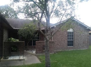 327 Corley Dr, Highlands, TX 77562