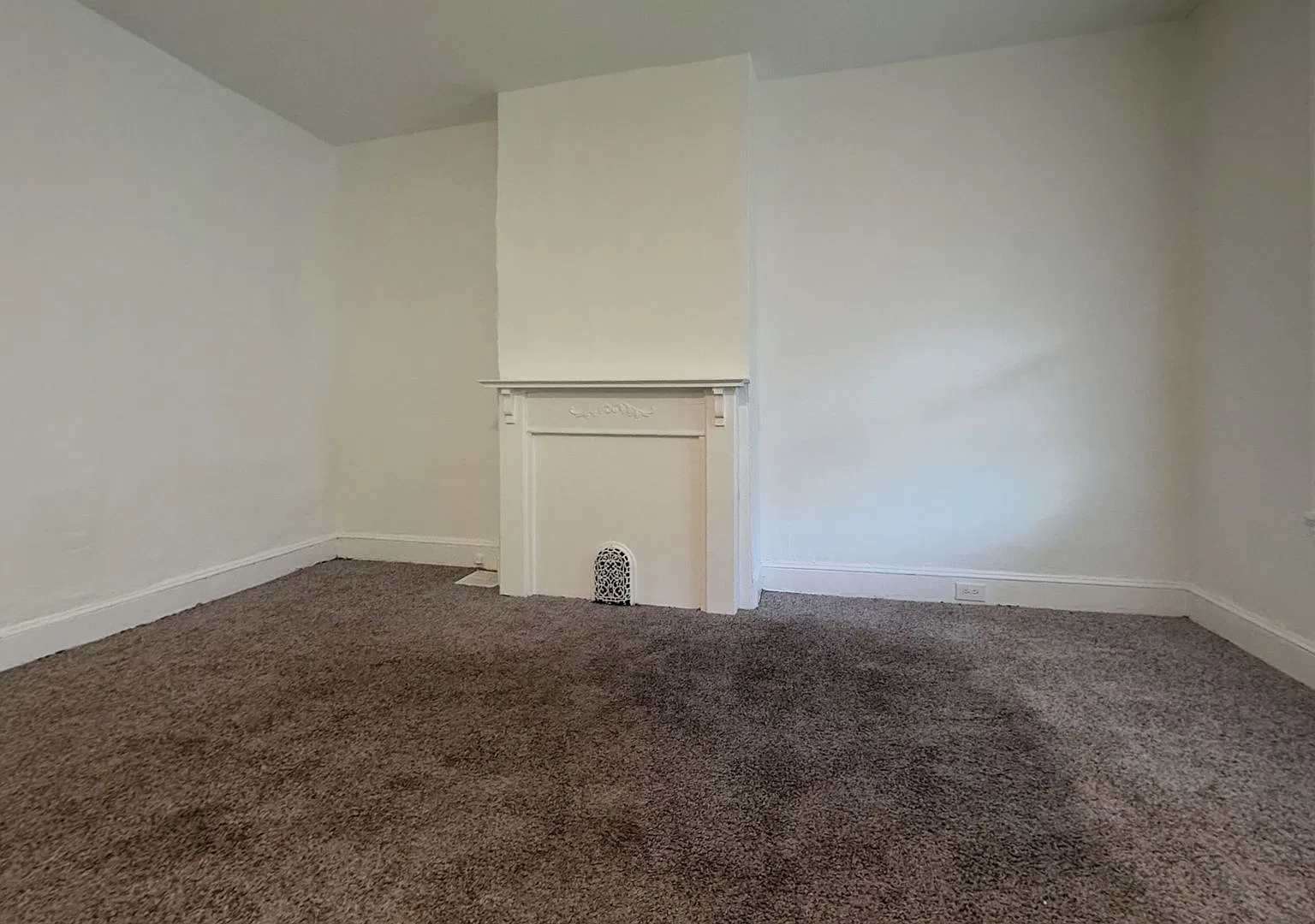 654 N Conestoga St., 2 bedrooms, 1 bathroom Home — Photo 3