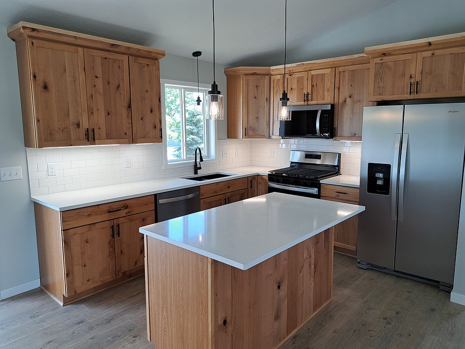 1st image of 12692 Riley Ave