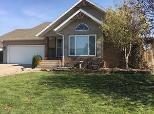 1821 Robin Rd, Sterling, CO 80751