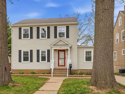 160 S Hill St, Dubuque, IA, 52003