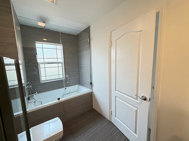 574 E Palm Ave #105 — Photo 54