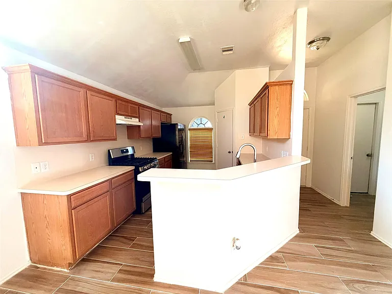 14111 Fox Creek Park Dr — Photo 4