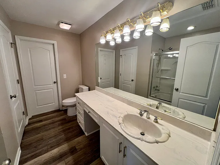 2903 Saint Johns Dr — Photo 40