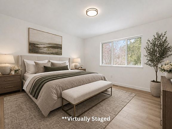 5th image of 12304 Iona Pl