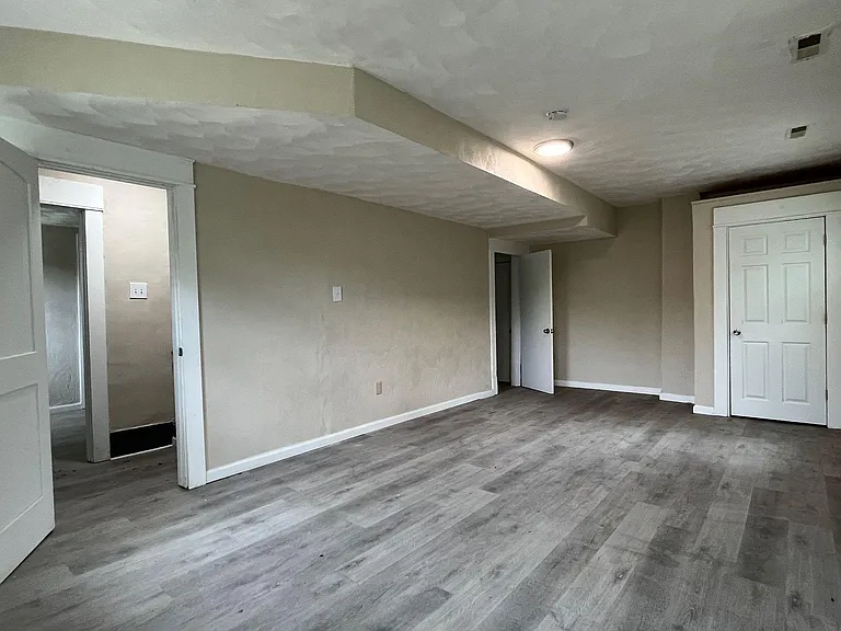 2402 Clifton St NW — Photo 17