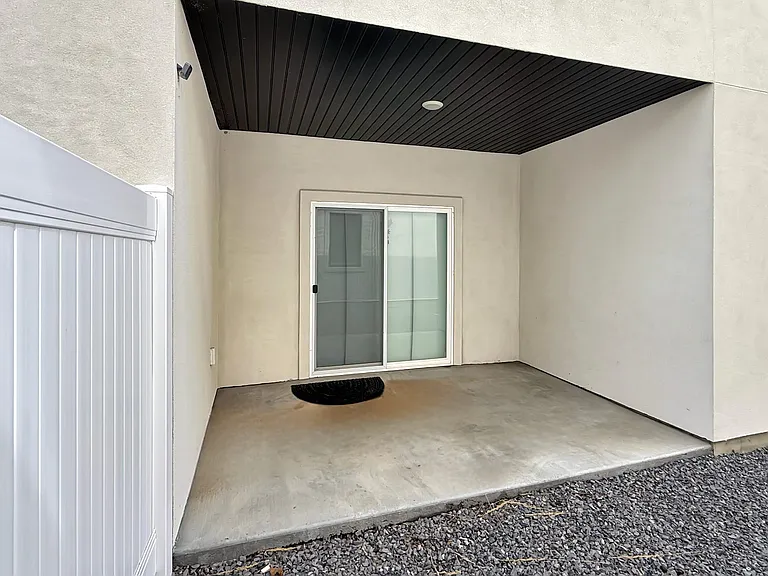 617 S 1080 W — Photo 34
