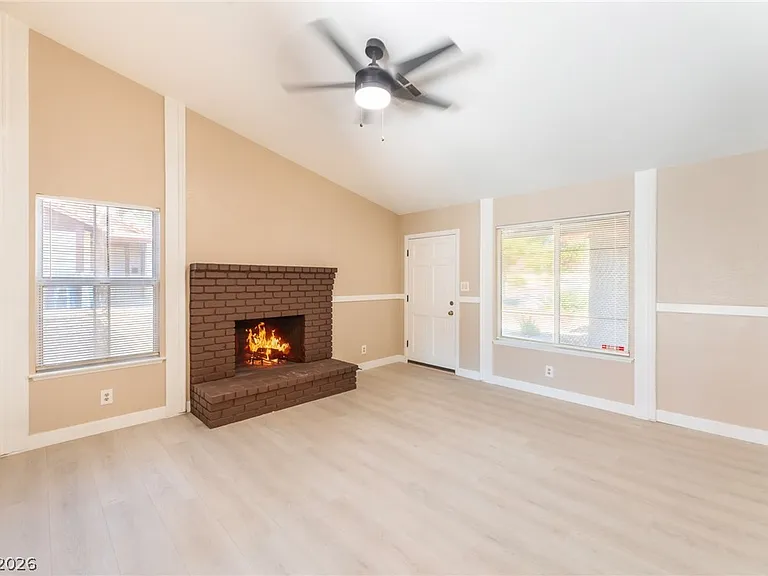 8813 Pavia Dr — Photo 6