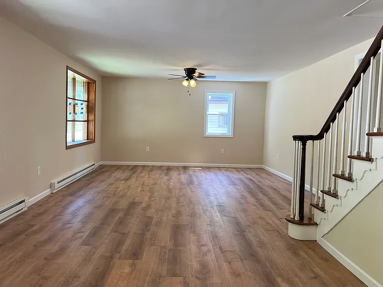 3023 S Main St — Photo 4