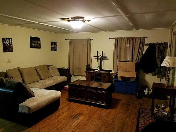 2nd image of 121 Caroline St APT 5