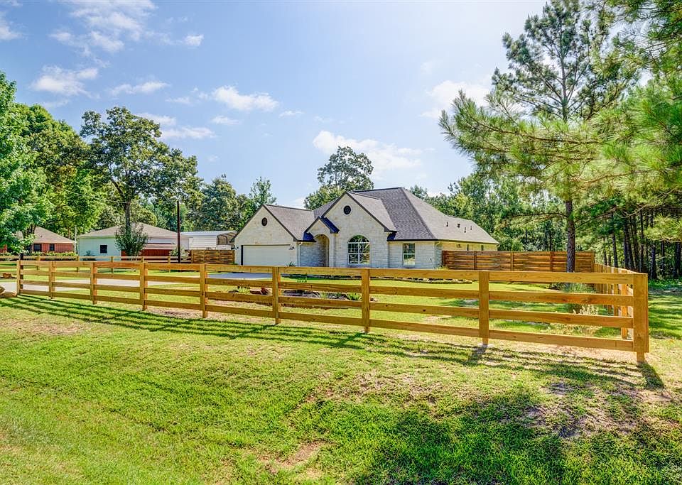 1st image of 40506 Rolling Forest Dr