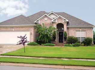 3394 Bay Meadow Dr, Benton, AR 72015
