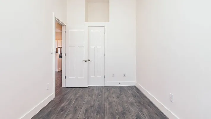 Rented by Nooklyn NYC LLC | media 36