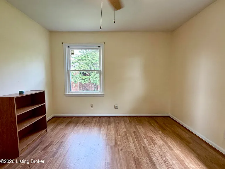 708 Grant Ave — Photo 11