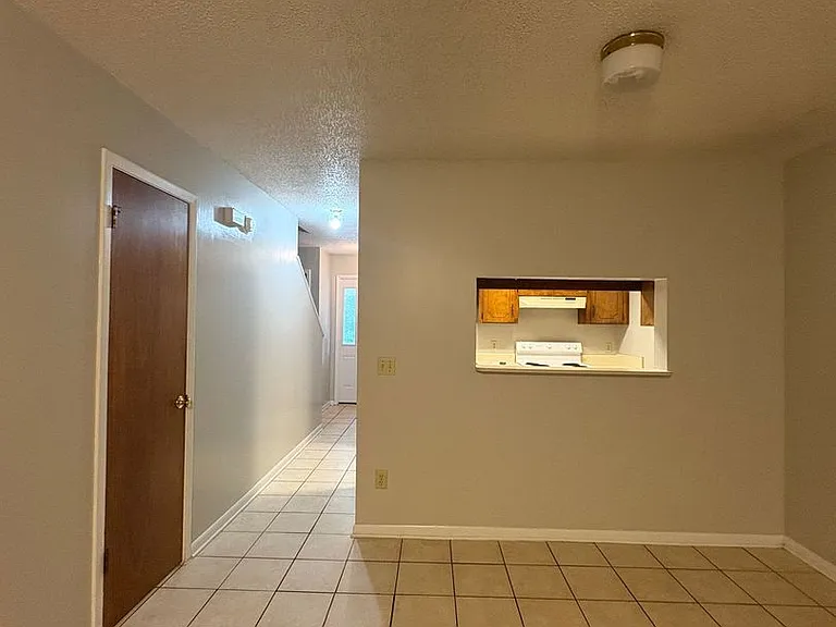 214 Candlebrook Dr — Photo 10