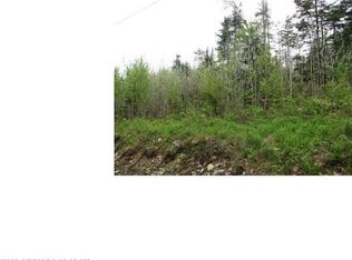 7 McDonald Ave, Ellsworth, ME 04605