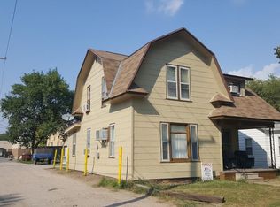 1010 W 5th St, Hastings, NE 68901