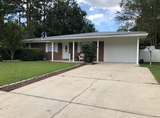 817 W Pratt St, Starke, FL 32091
