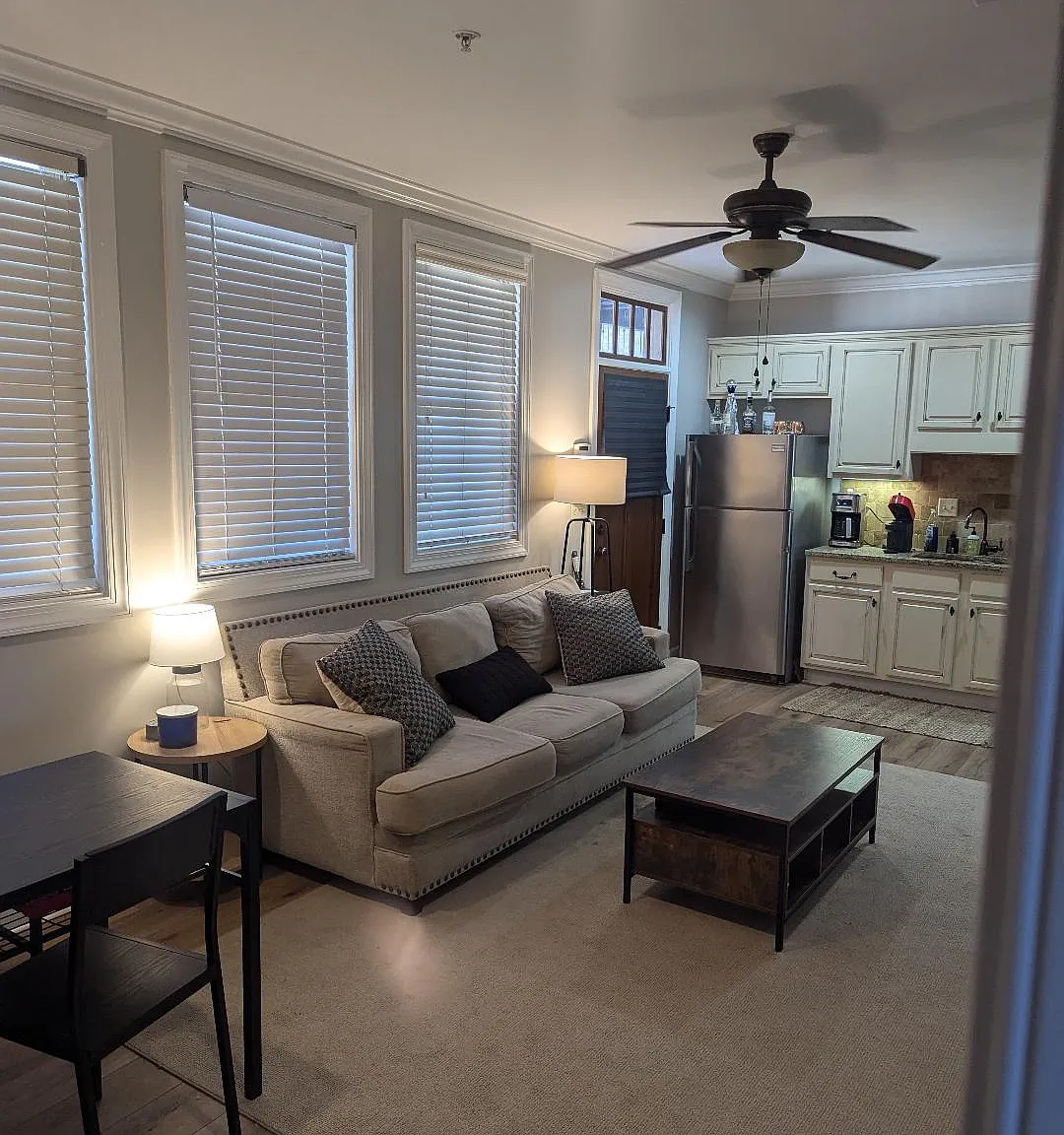 2 bed, 1100 sqft, $3,000 — Photo 3