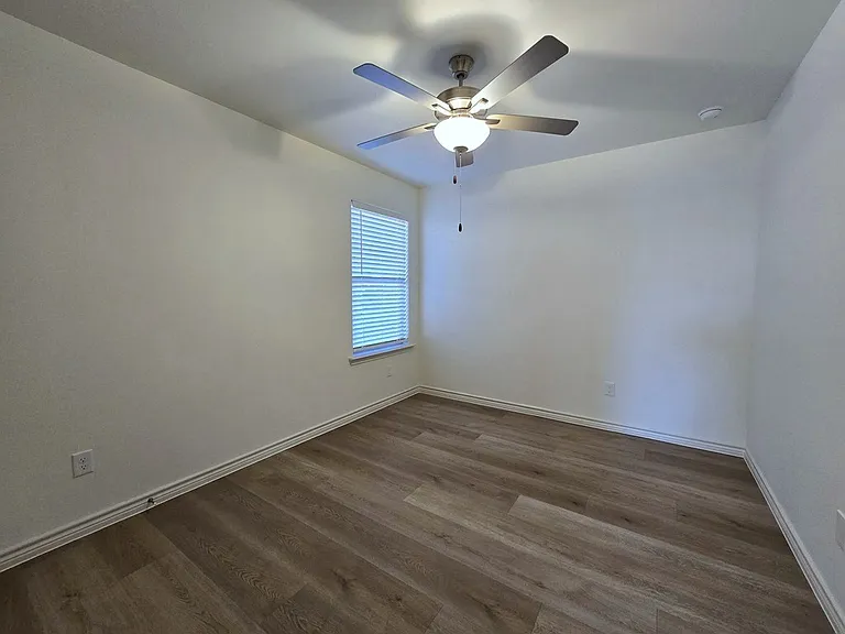 1317 Hogback Way — Photo 20