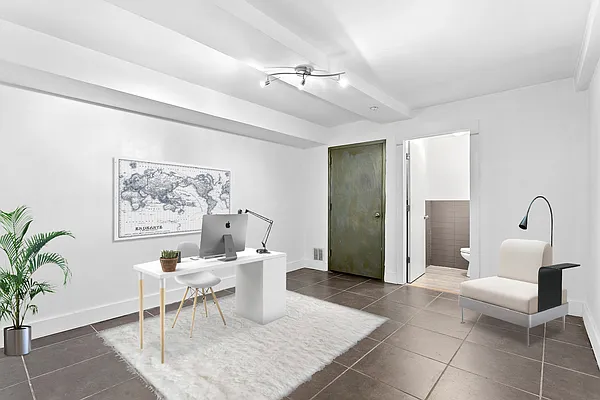 Rented by Compass | media 19