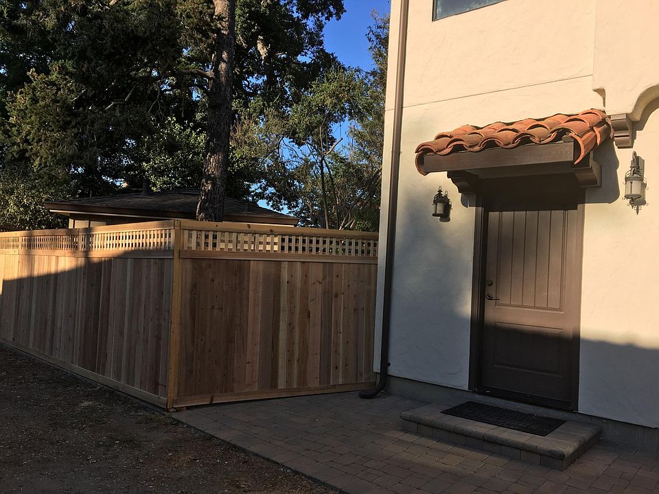 Front Entry, Fencing for Enclosed Patio Area