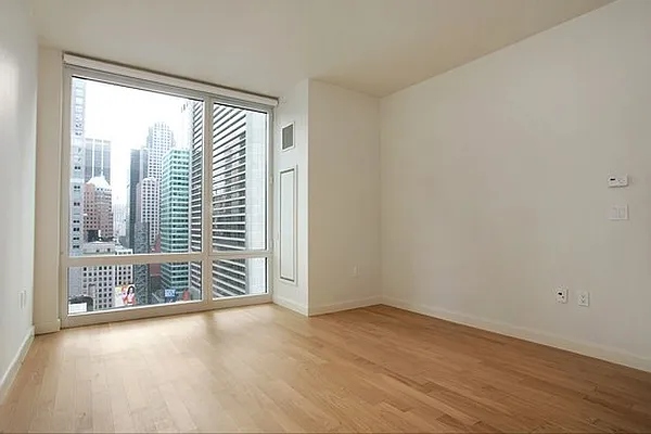 Rented by Oxford Property Group | media 4