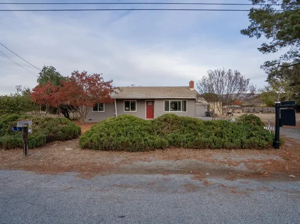 17820 Casa Ln, Morgan Hill, CA 95037