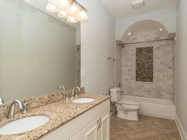 3917 N Western Ave #3S — Photo 10