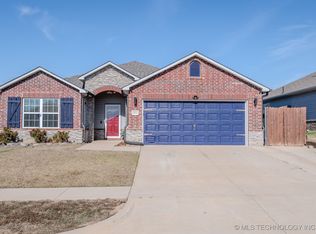 5811 E 146th Pl S, Bixby, OK 74008