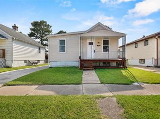 4676 Primm St, Saint Louis, MO 63116