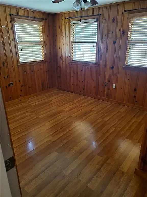 2 bed, 1.0 bath, 850 sqft, $2,200 — Photo 2