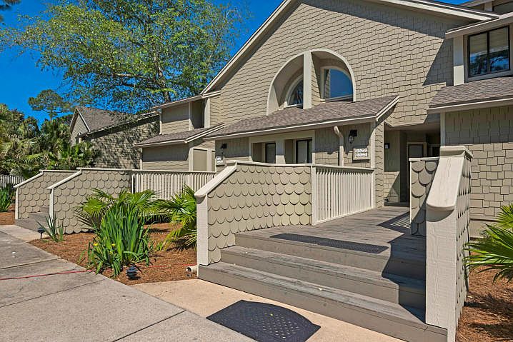 1st image of 8964 Heron Walk Dr #8964