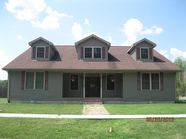 1st image of 127 West St