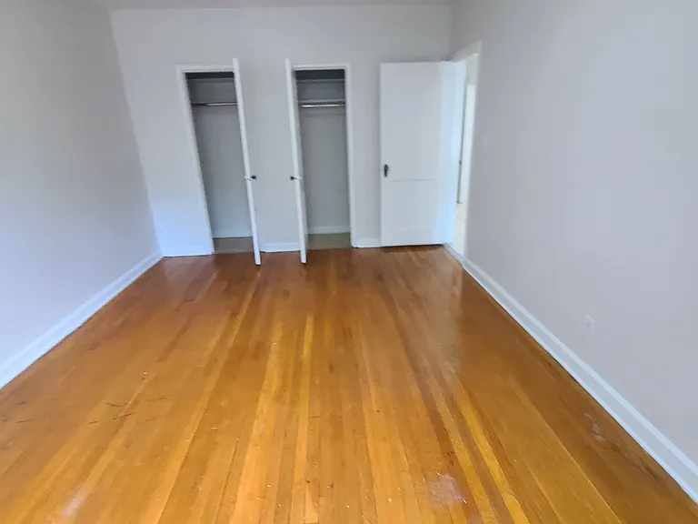 14014 Jewel Ave #1 — Photo 2