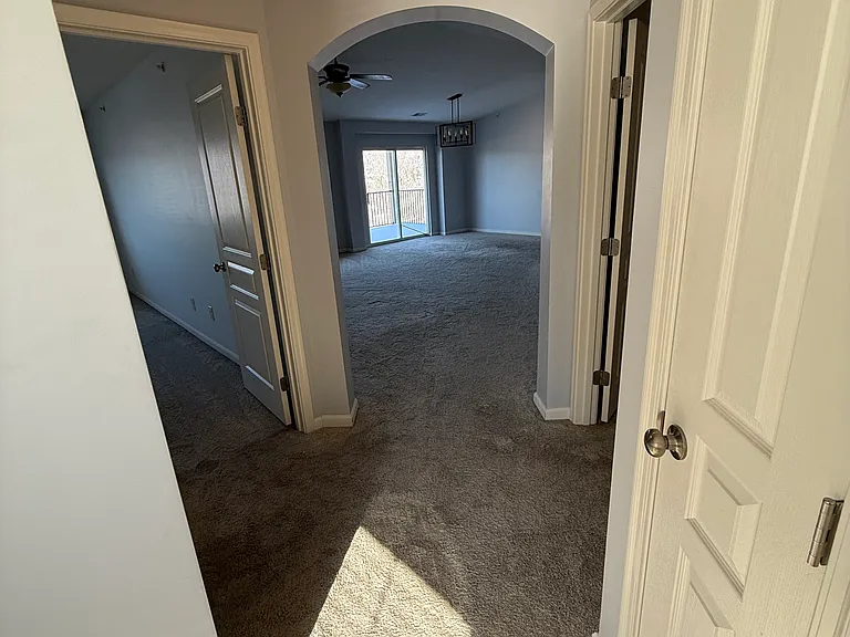 2191 Rolling Hills Dr — Photo 8