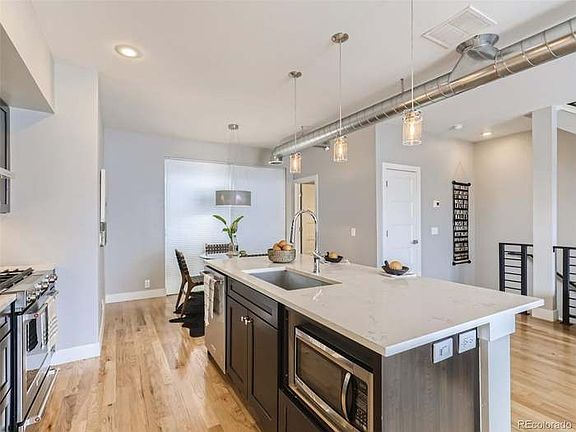 5th image of 4922 Lowell Blvd Unit 4
