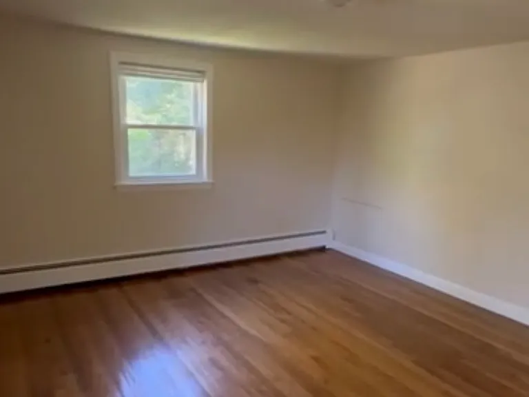 Upstairs bedroom #2