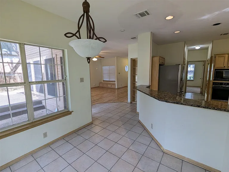 7602 Mifflin Kenedy Ter — Photo 8