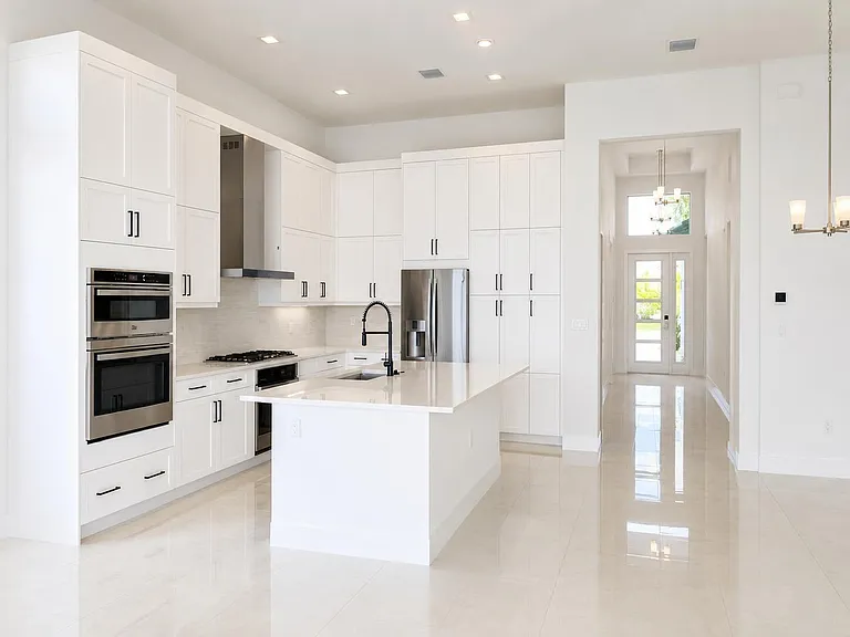 13062 Florida Crane Dr — Photo 3