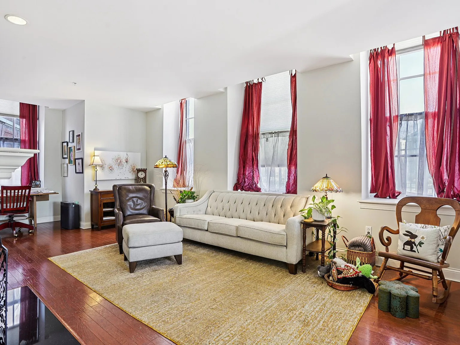 2 bed, 1355 sqft, $1,500 — Photo 3