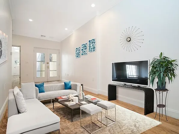 135 West 136th Street image 2 of 11