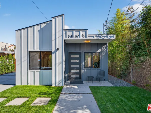 2931 1/2 S Bronson Ave, Los Angeles, CA 90018