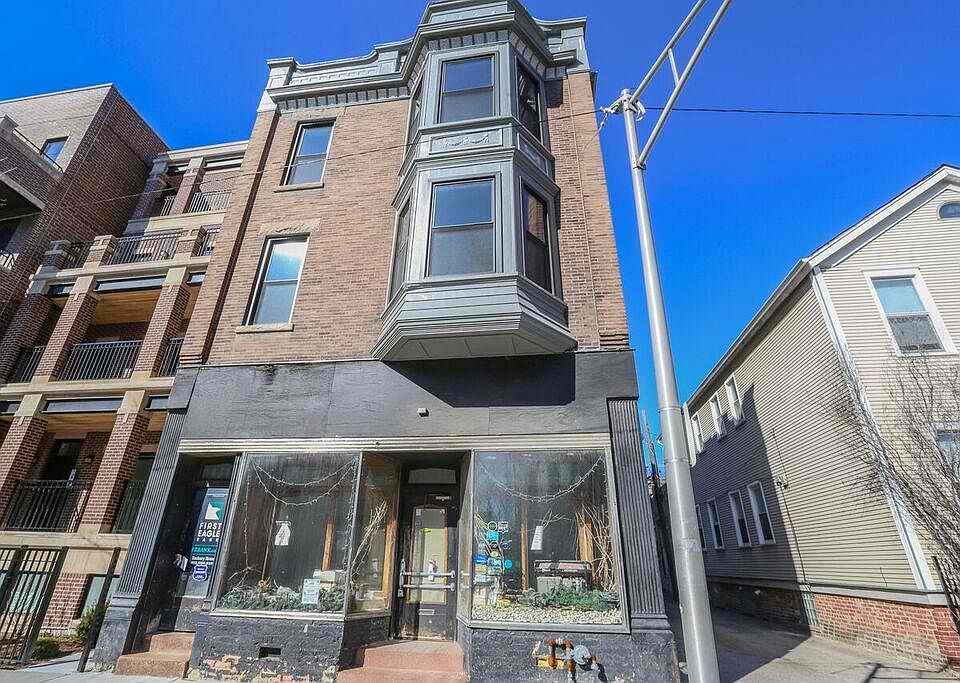 1st image of 1314 W Wrightwood Ave #3R5