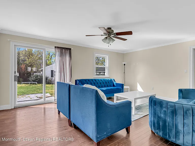 140 Idlewood Ave — Photo 5
