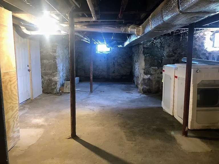 28-32 Calvary St #32 — Photo 22