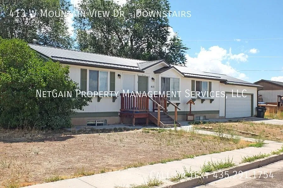 413 W Mountain View Dr #DOWNSTAIRS