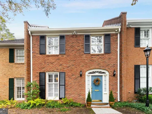 17 Prescott Walk NE, Atlanta, GA 30307