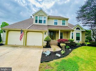 44 Hawk Ln, Marlton, NJ 08053