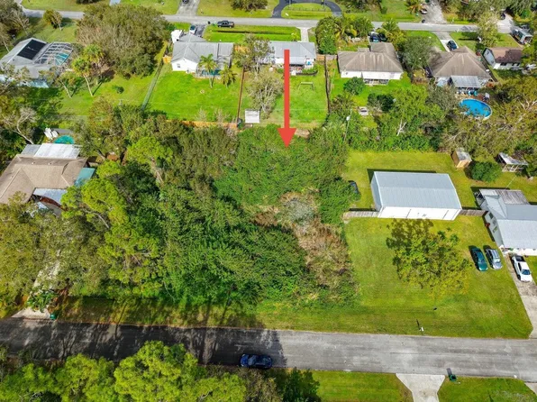 7908 Banyan Street, Fort Pierce, FL 34951